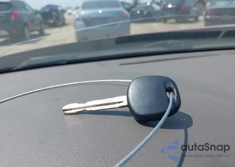 2007 Toyota Corolla Ce/Le/S из США, поврежденный, VIN JTDBR32E570111498